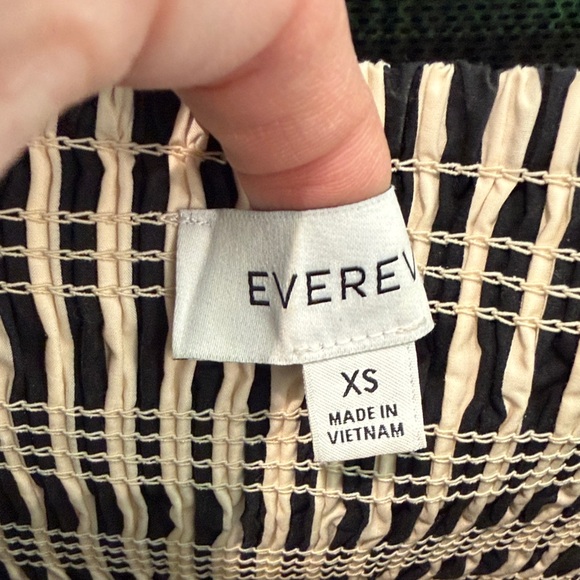 Evereve Cecelia size XS Black and White Striped Smocked Maxi Dress - Picture 5 of 10